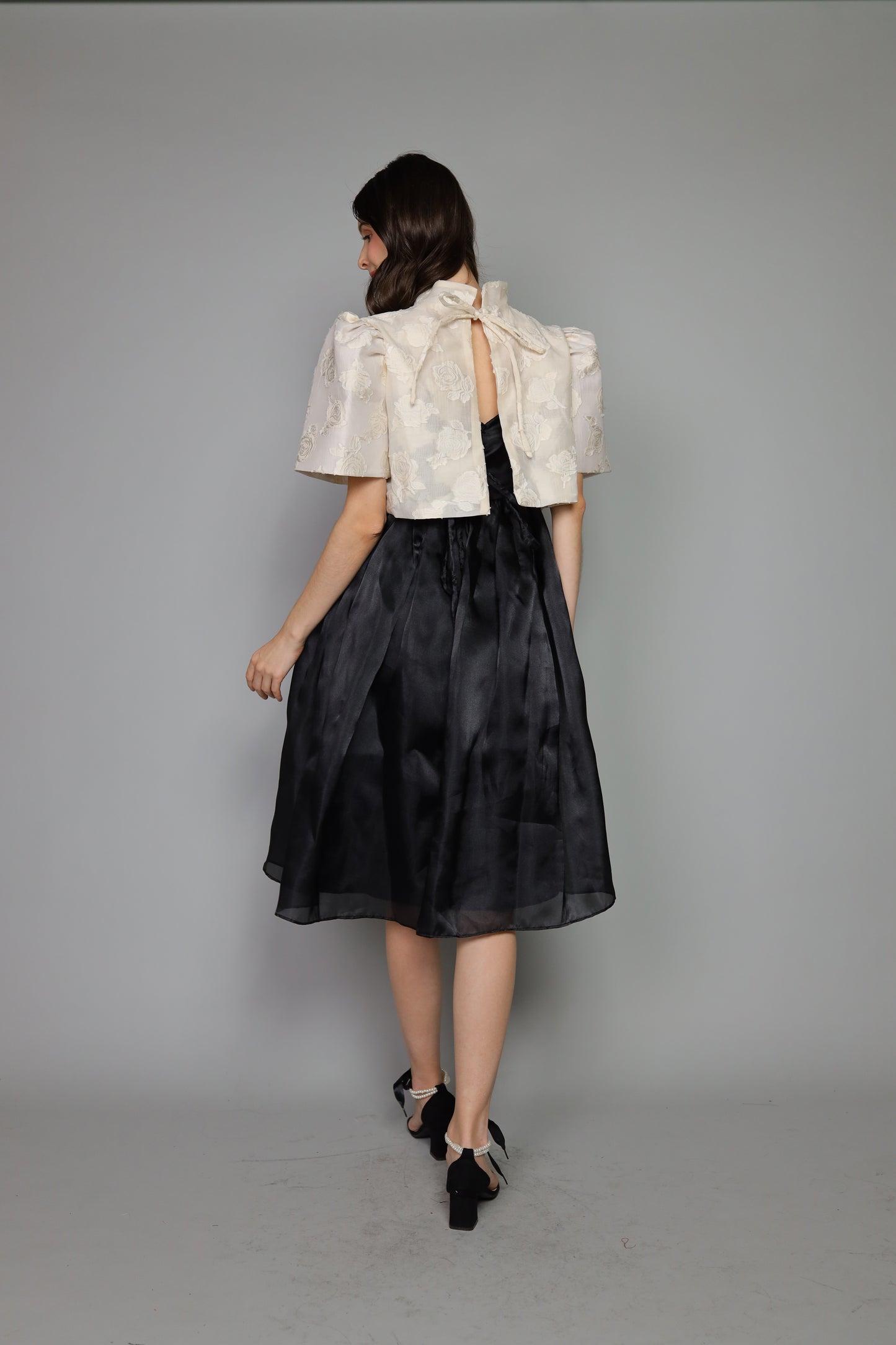 Gregoria Textured Tie Top